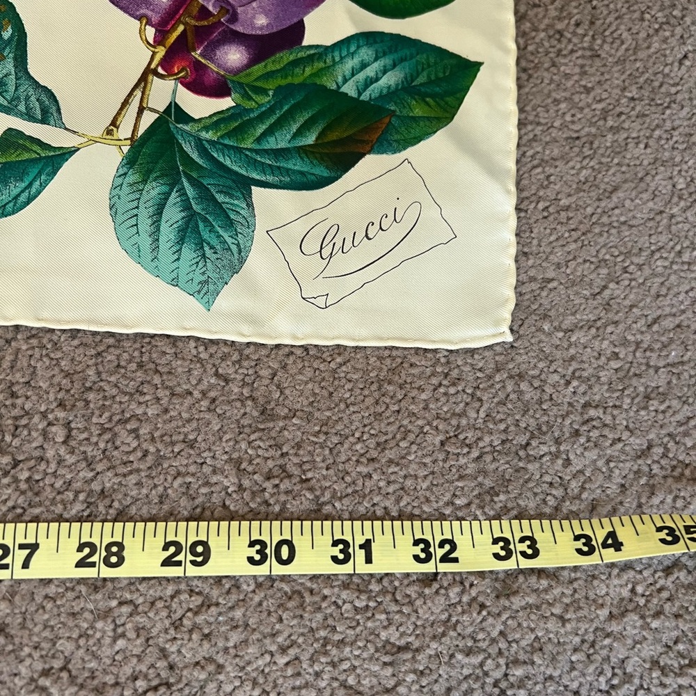 Gucci scarf - Picture 5 of 7